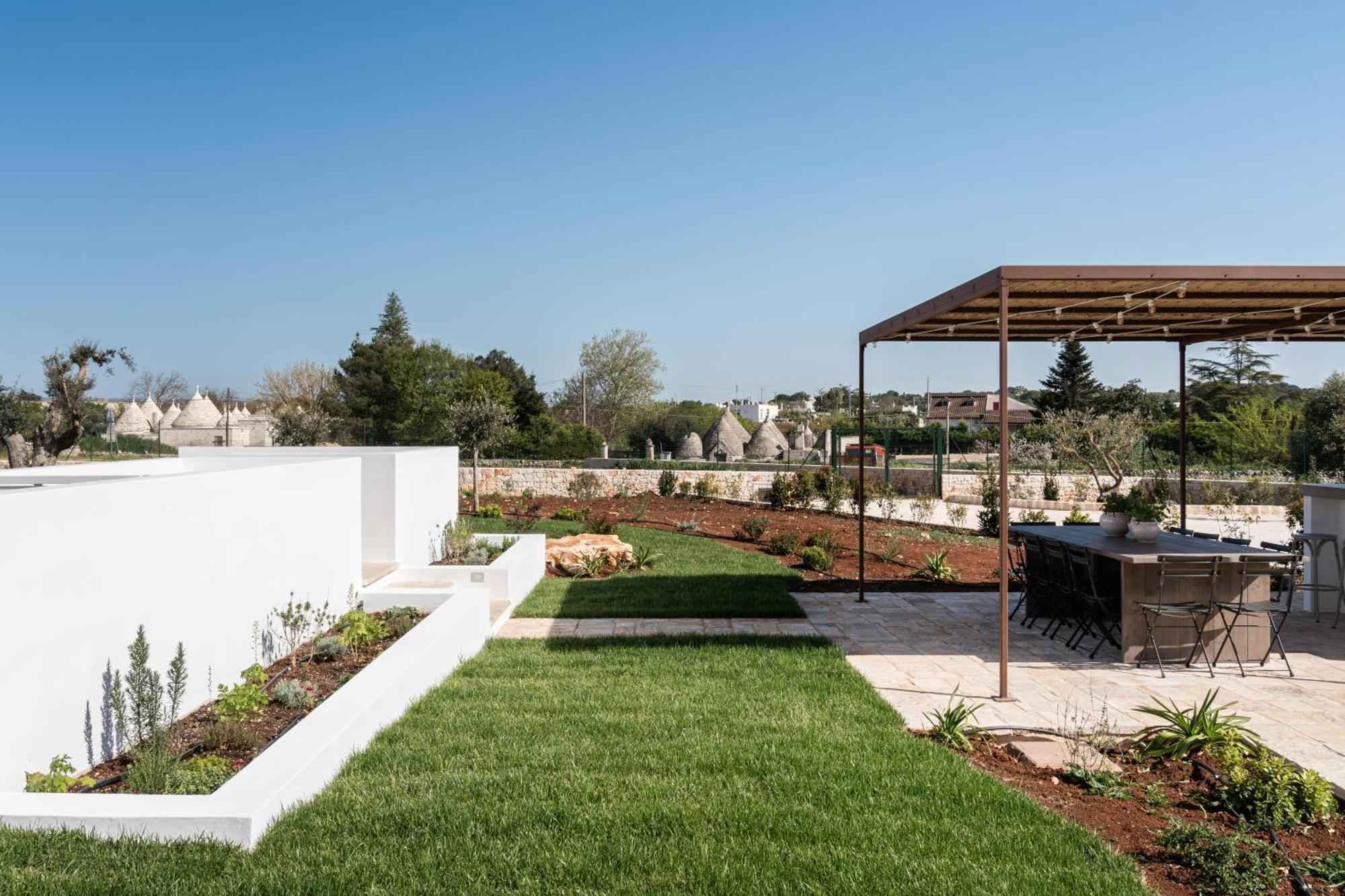 Trullo Jale - Boutique Apartments Ostuni Bagian luar foto