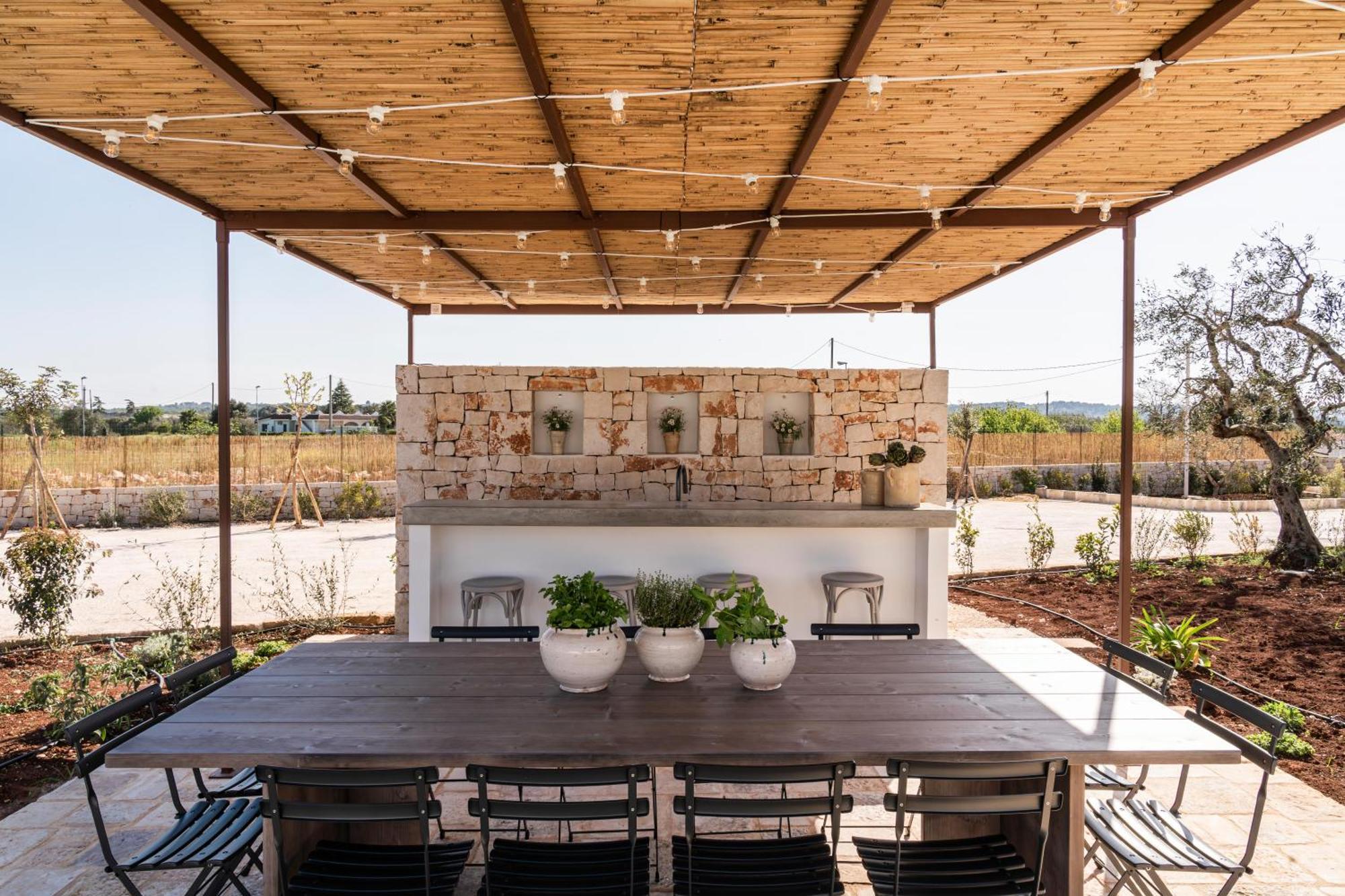 Trullo Jale - Boutique Apartments Ostuni Bagian luar foto