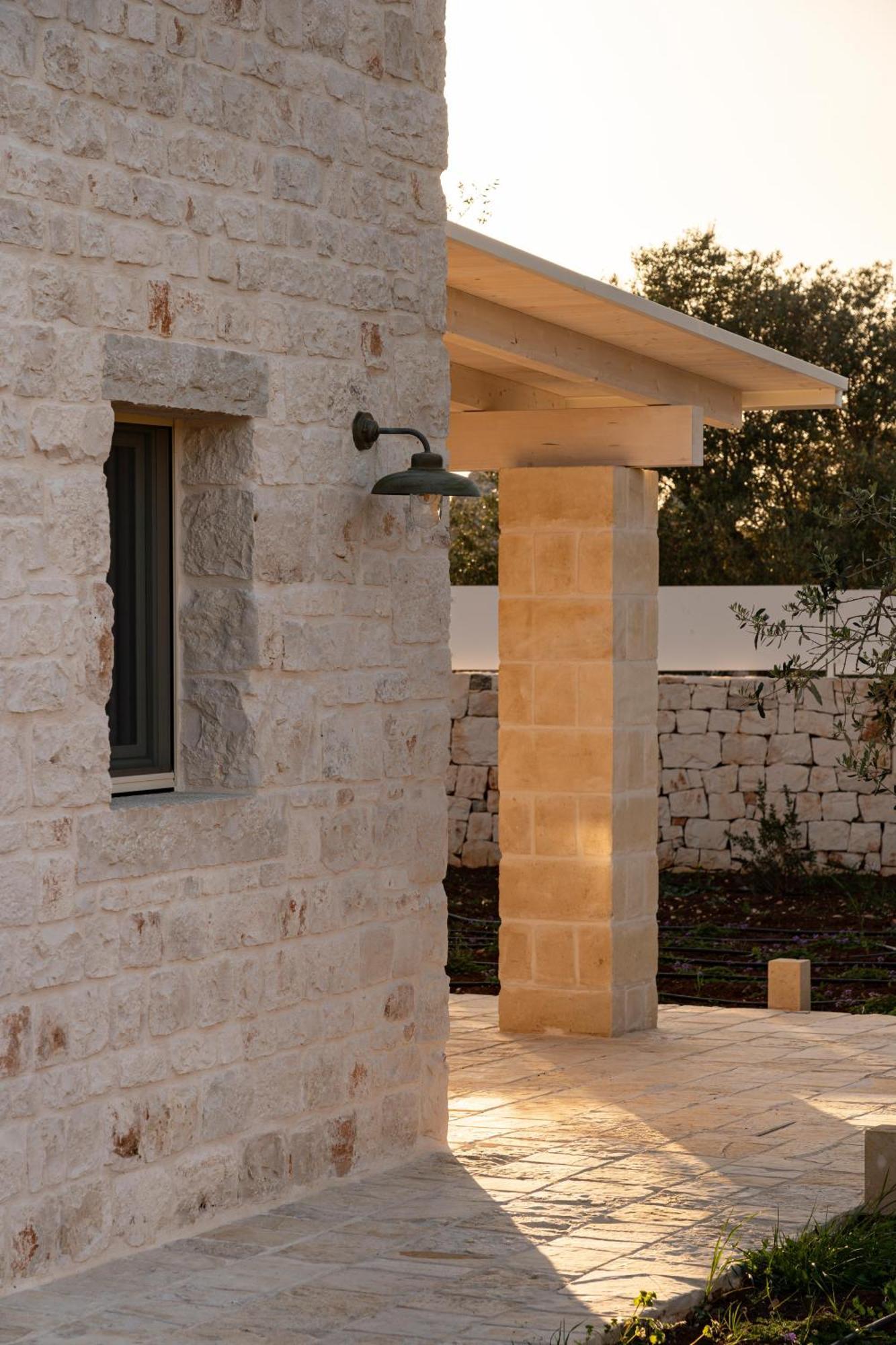Trullo Jale - Boutique Apartments Ostuni Bagian luar foto