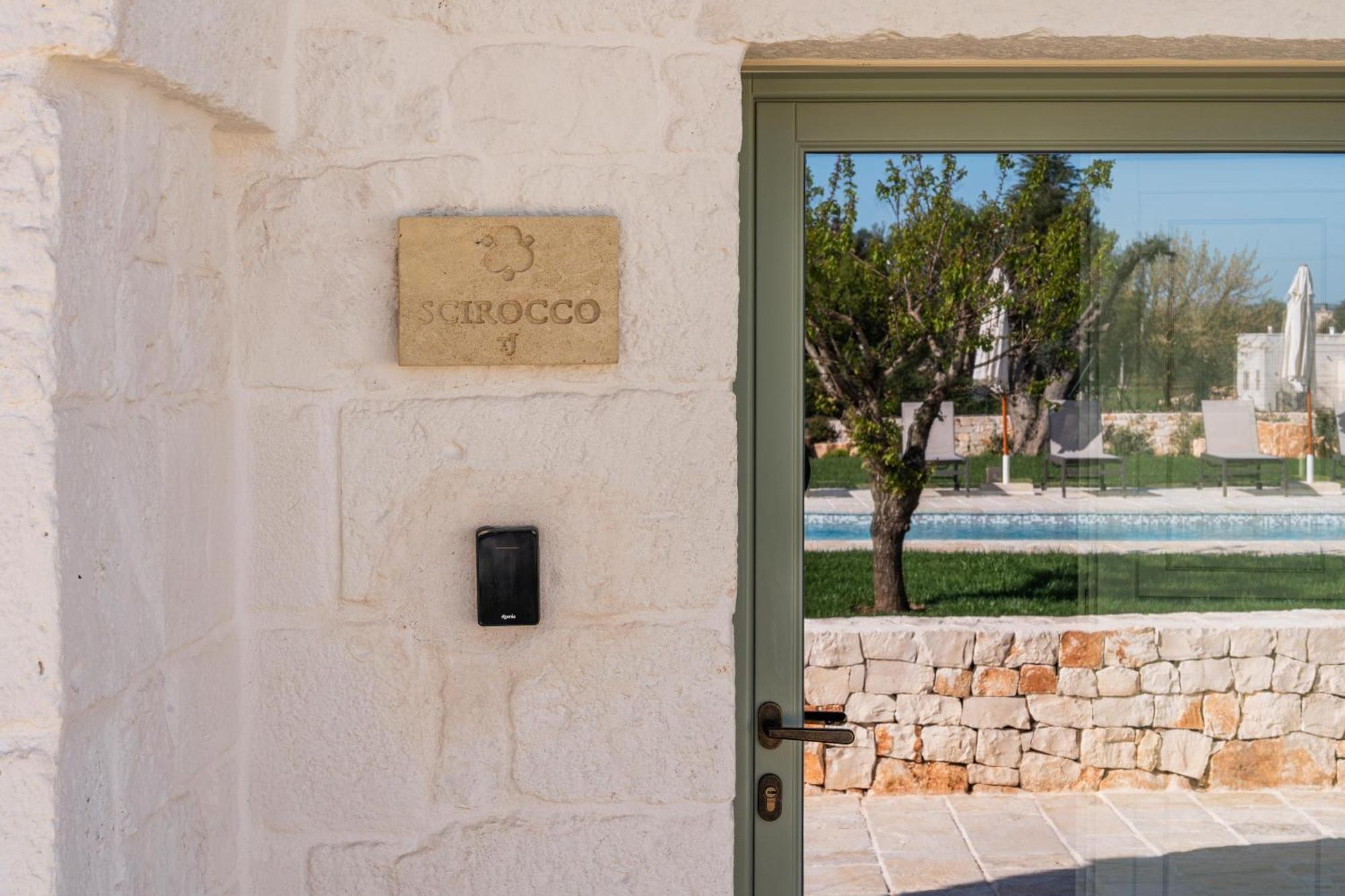Trullo Jale - Boutique Apartments Ostuni Ruang foto