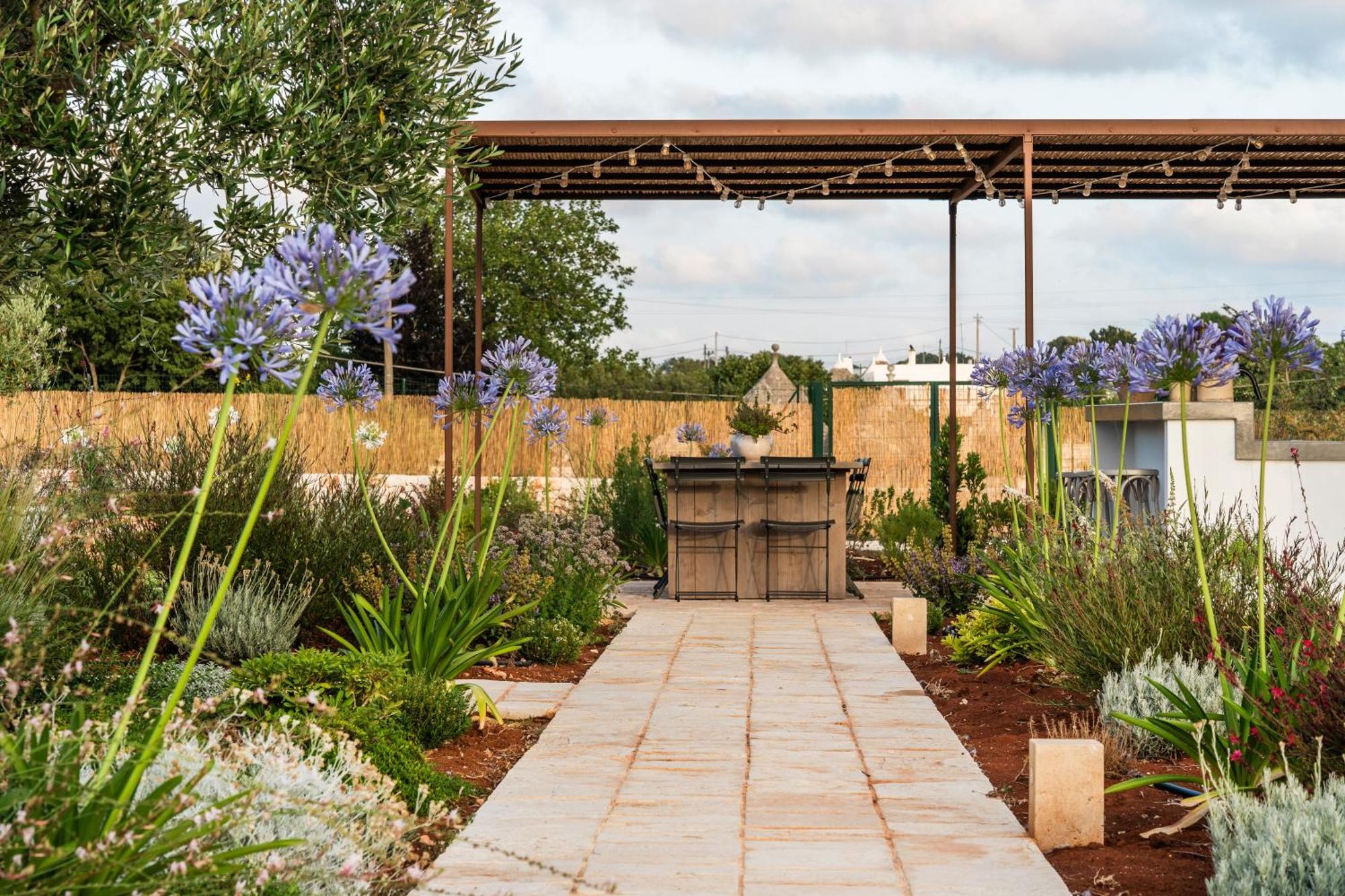Trullo Jale - Boutique Apartments Ostuni Bagian luar foto