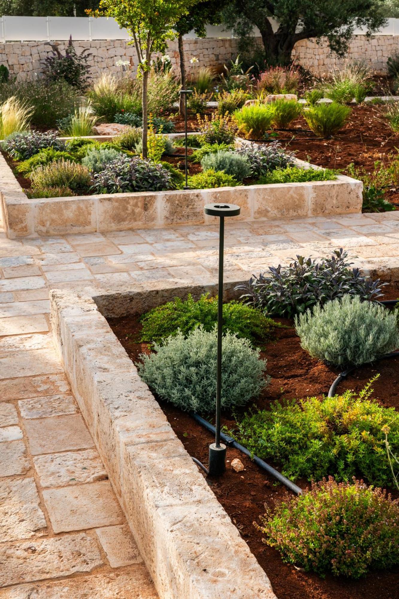 Trullo Jale - Boutique Apartments Ostuni Bagian luar foto
