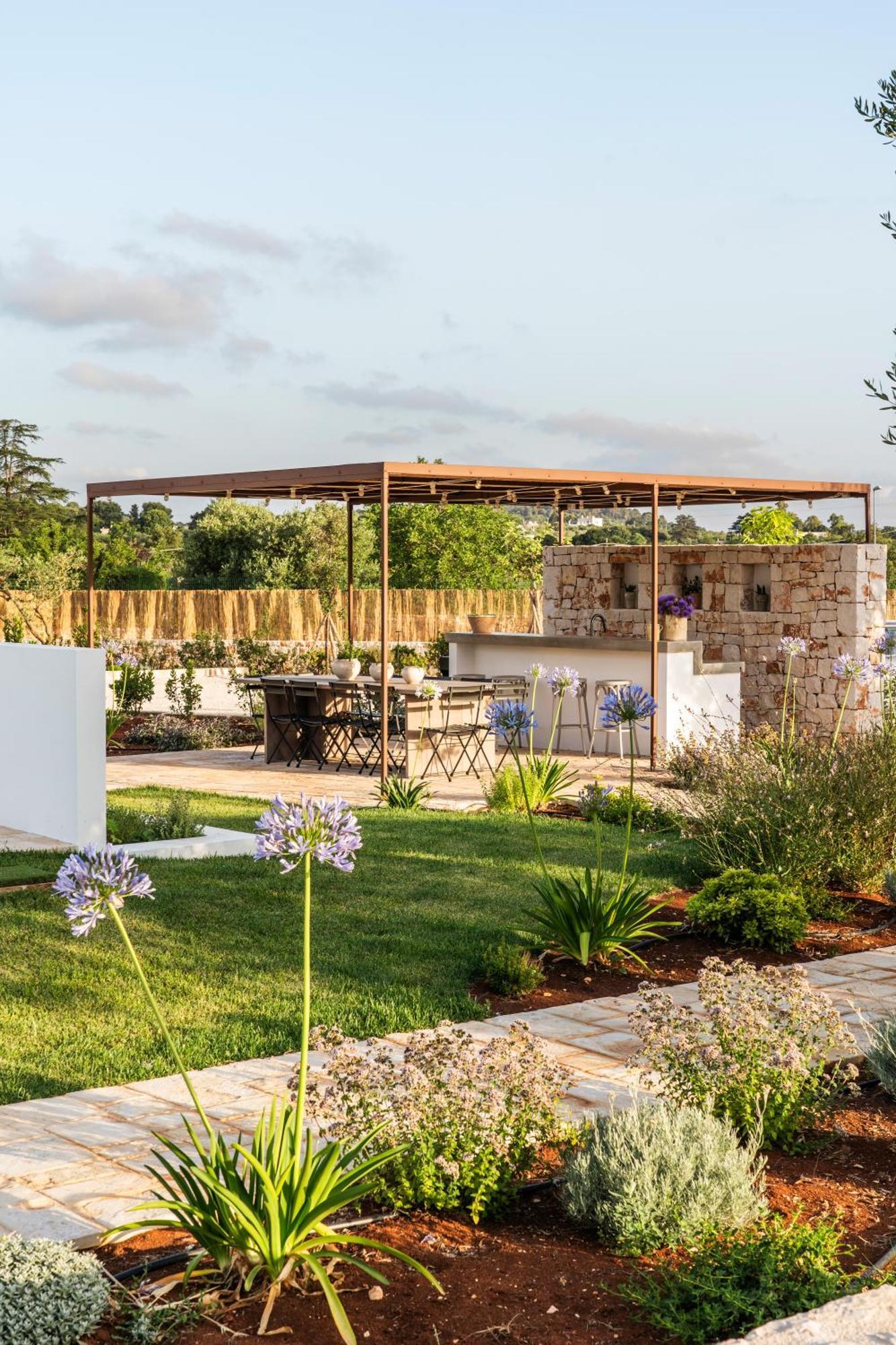 Trullo Jale - Boutique Apartments Ostuni Bagian luar foto
