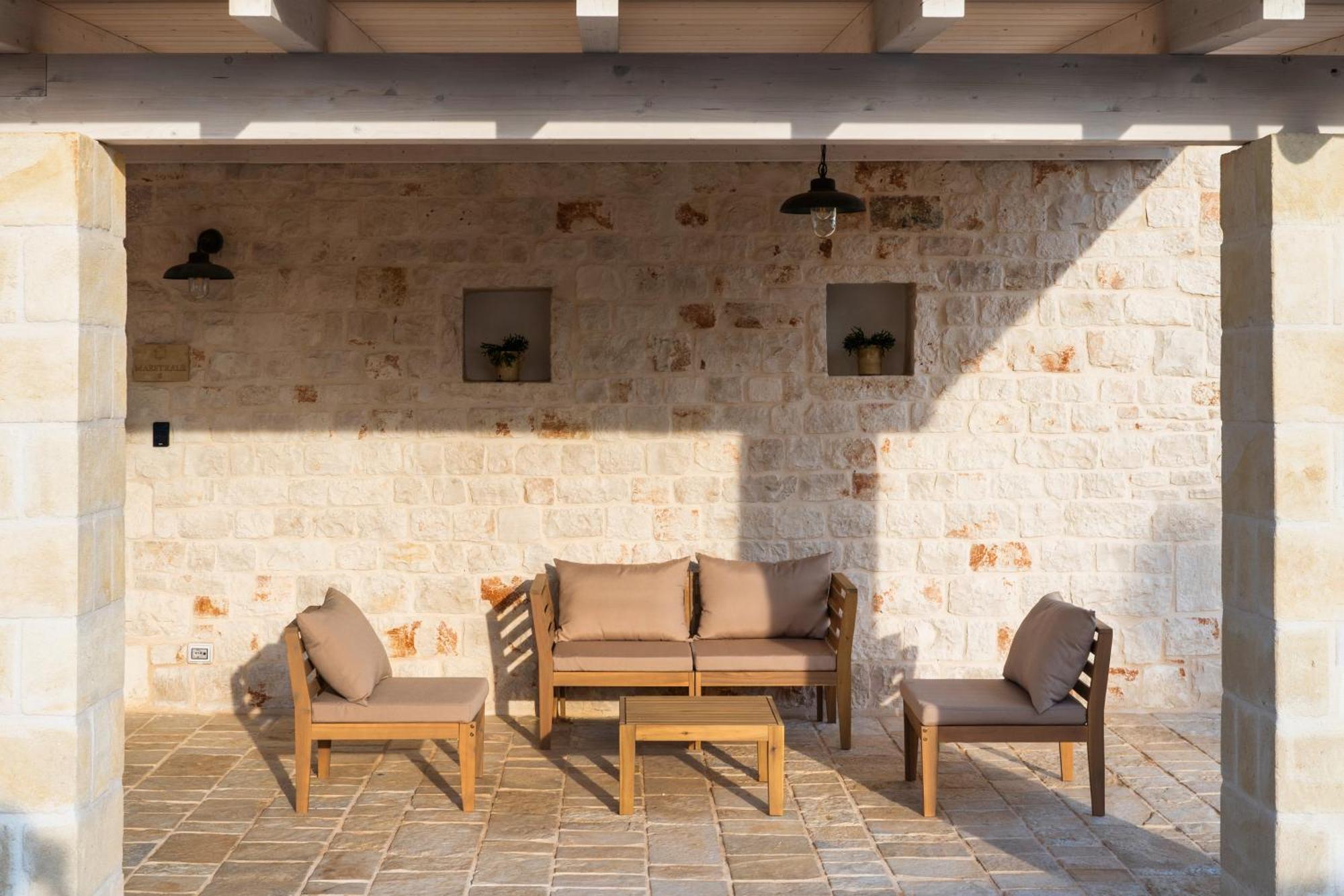 Trullo Jale - Boutique Apartments Ostuni Bagian luar foto
